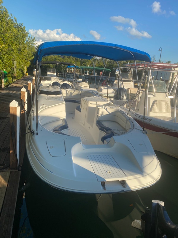Islamorada, Florida Deck Boat Rentals