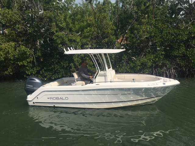 Islamorada, FL Deck Boat Rentals